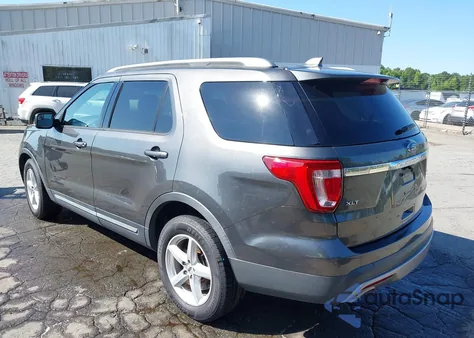 2016 Ford Explorer Xlt z USA, uszkodzony, nr VIN 1FM5K8DH8GGD08707